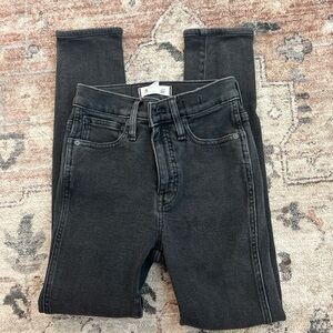 Madewell 10” High Rise Black Skinny Jeans Short 25